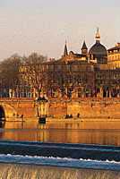 � 80 Km de TOULOUSE, vue de la garonne