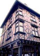 � 90 Km d'Albi, " hotel colombage "